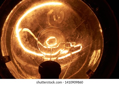 Electric Bulb With Parabolic Reflector