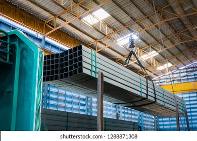 Electric Hoists Images Stock Photos Vectors Shutterstock