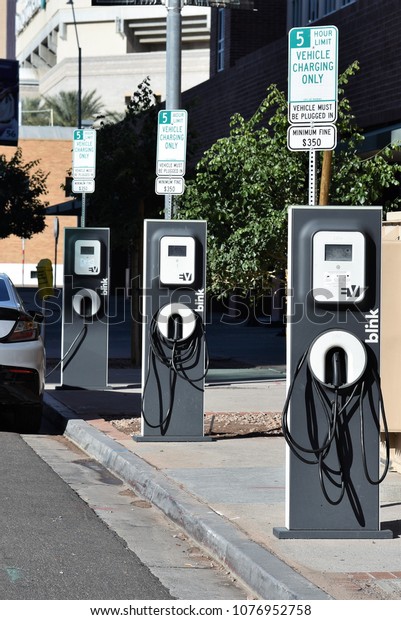 Electric car\
charging station Phoenix Arizona\
1/27/18