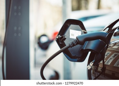 Electric car is refueling up its batteries, future innovation of