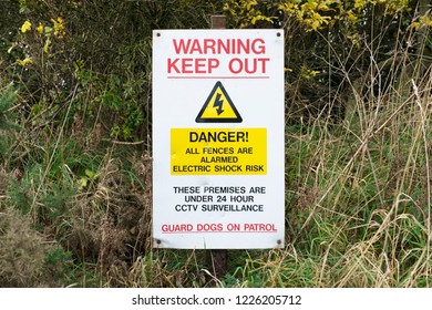 Electric Fence And Guard Dog Dangerous Building Construction Site Keep Out Health And Safety Signs