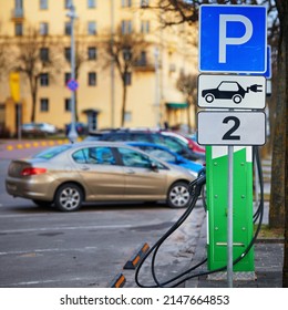 Electric Vehicle Charging Station Parking Sign Stock Photo 2147664853 ...