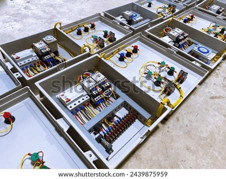 Electrical control panel, Electrical circuit in electric box