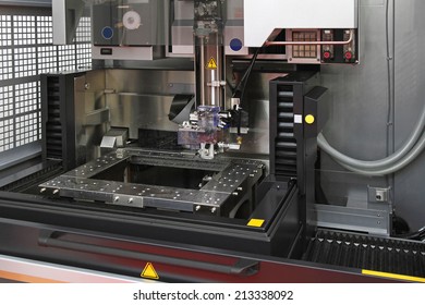 Electrical Discharge Machine Spark Eroding With Wire