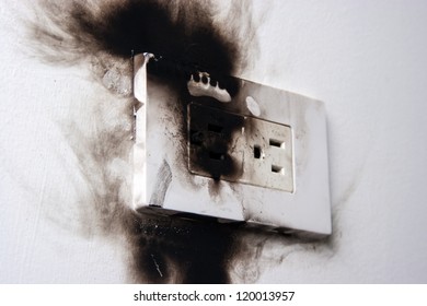 Electrical Failure In Power Outlet Isolated