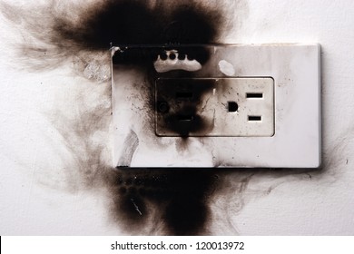 Electrical Failure In Power Outlet Isolated