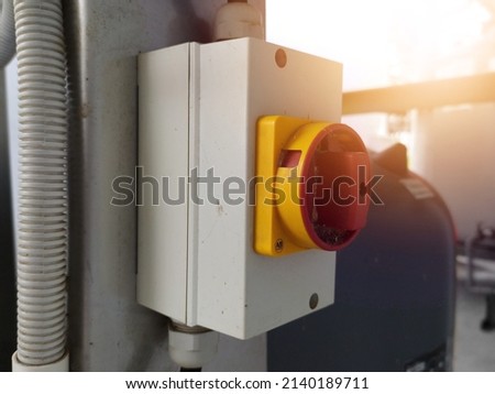 Electrical Selector swicth for machine cut off with shiny lghts.