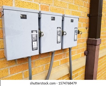 17,097 Electrical Panel Breaker Images, Stock Photos & Vectors ...