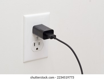 Electrical wall outlet and usb adapter plug
