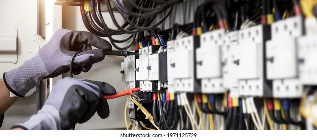 Electrical Engineer Using Digital Multimeter Measuring Stock Photo ...