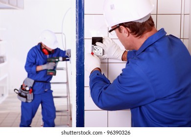 1,591 Electrician back Images, Stock Photos & Vectors | Shutterstock