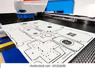 Electro Mechanical Coordinate Punch Press With CNC