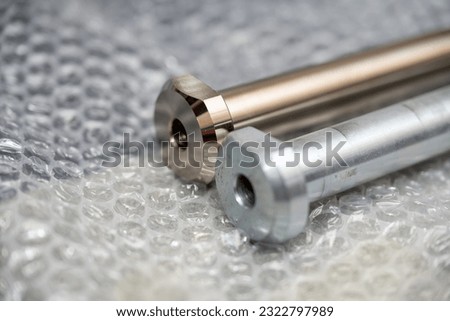 Electroless nickel plated motorcycle axle shaft Foto stock © 