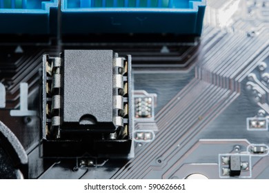 Electronic chip