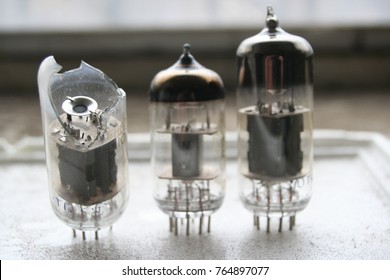 Old Transistor Images Stock Photos Vectors Shutterstock