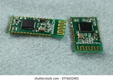 Electronic components. Wireless module for embedding on electronic projects. Close up.