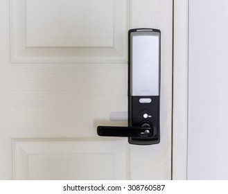 Electronic Door Locks Images Stock Photos Vectors Shutterstock