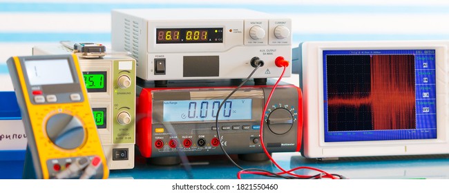 electronic measuring instruments in lab