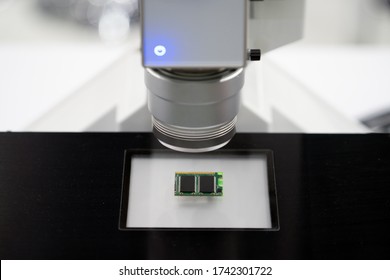 Electronic Part With Machine Vision And Inspection. Semiconductor And Electronics Manufacturing Use Vision Inspection For Quality Control In Factory Automation Concept.