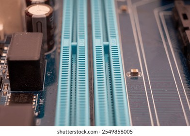 Electronic printed circuit board with memory slots
