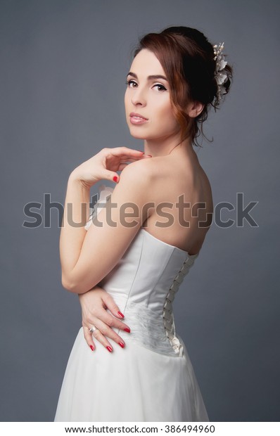 Elegant Bride Brown Short Hair Updo Stock Photo Edit Now 386494960