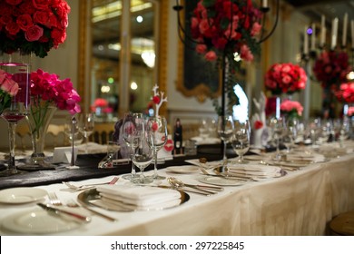 The Elegant Dinner Table.