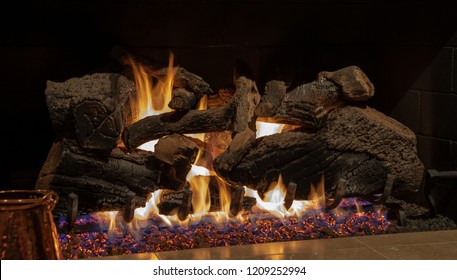 An Elegant Gas Fireplace 