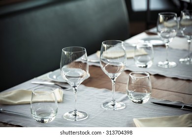 Elegant Table Set Up For Dinning Room