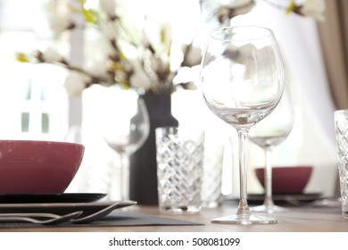 Elegant Table Set Up For Dinning Room