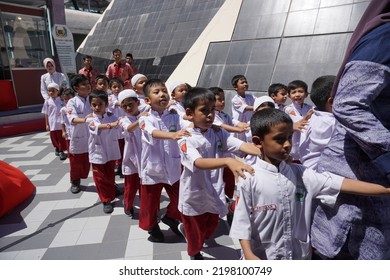 Elementary School Students Visit The Tugu Pahlawan Museum To Learn The History Of The Struggle Of The Indonesian People Against The Invaders As Well As To See The Exhibition (Surabaya, 29 August 2017)