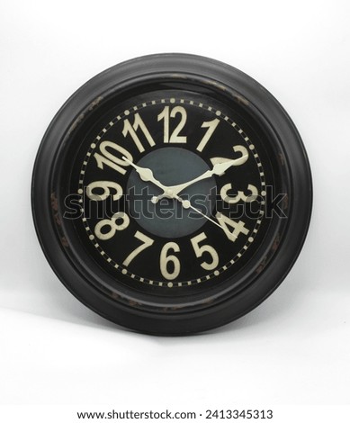 Elevate your space with timeless elegance. Explore our diverse collection of wall clocks from classic to modern designs, find the perfect timepiece to enhance your decor. 