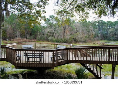 Elevated Deck Overlooking The Marsh 