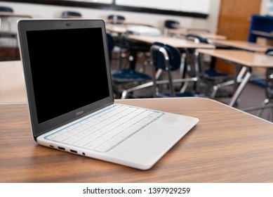 Elgin, Illinois - Circa 2019: An HP Chromebook In A Classroom. 