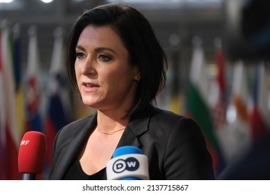  Elisabeth KOSTINGER, Federal Minister For Agriculture Of Austria Makes A Statement As She Arrives For An EU Agriculture Council Meeting At The EU Headquarters In Brussels On March 21, 2022. 