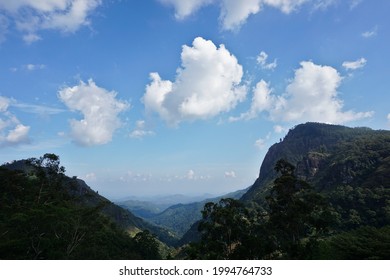 502 Two mountains with a gap Images, Stock Photos & Vectors | Shutterstock