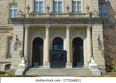 The Elms Is A Gilded Age Mansion In Bellevue Avenue Historic District In Newport , Rhode Island RI, USA. 