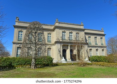 The Elms Is A Gilded Age Mansion In Bellevue Avenue Historic District In Newport , Rhode Island RI, USA. 