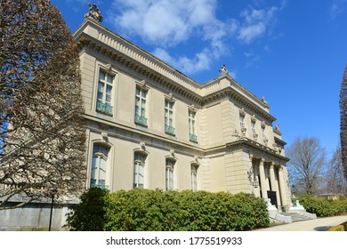 The Elms Is A Gilded Age Mansion In Bellevue Avenue Historic District In Newport , Rhode Island RI, USA. 