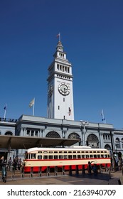 Embarcadero clock tower, San Francisco, California, USA