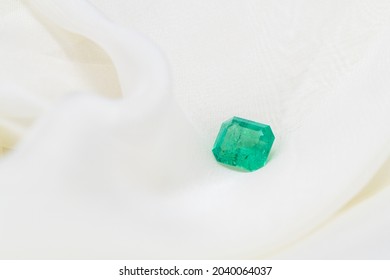 Emerald Gemstones. Precious Loose Gems