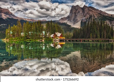 653 Emerald lake lodge Images, Stock Photos & Vectors | Shutterstock