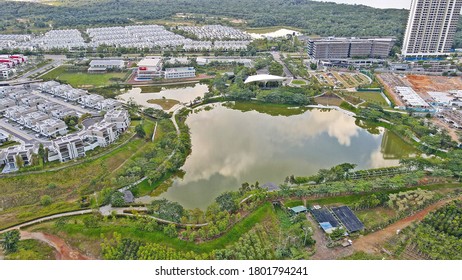 Emerald Lake Of Sunway City, Nusajaya Of Johor