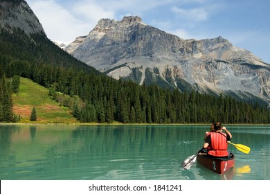 Emerald lake, Yoho National park, Canada - Powered by Shutterstock