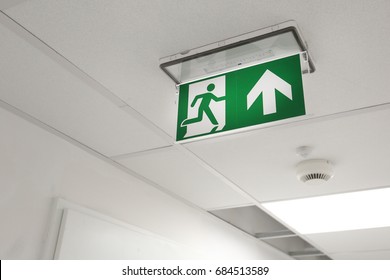 10,915 Office emergency exit Images, Stock Photos & Vectors | Shutterstock