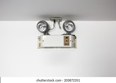 Emergency Lights With Two Lamps