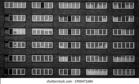 33,352 Building straight on Images, Stock Photos & Vectors | Shutterstock