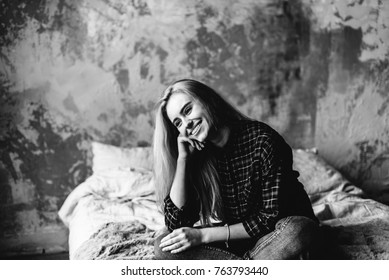 Emotional Black White Portrait Young Beautiful Stock Photo 763793440 ...