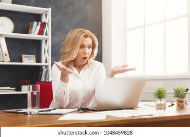 87,339 Surprised woman sitting Images, Stock Photos & Vectors ...