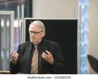 Emporia, Kansas, USA, October 8,  2015
Bo Burlingham, Editor-at-large For INC. And Business Author, Held A Discussion At The WIlliam Allen White Library With Students On Thursday Evening. 