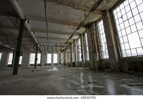 Empty Abandoned Warehouse Perspective View Stock Photo 68030785 ...